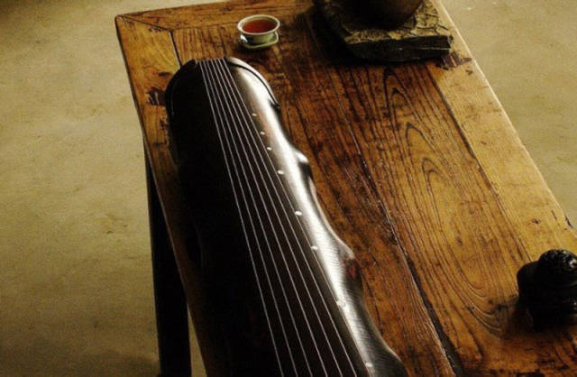 潍坊市古琴蕴含的传统文化，一把古琴制备出来要两年的时间